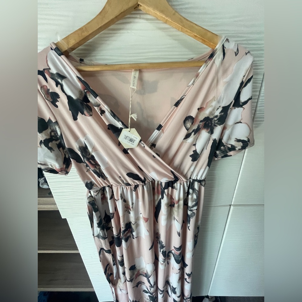Maternity dress